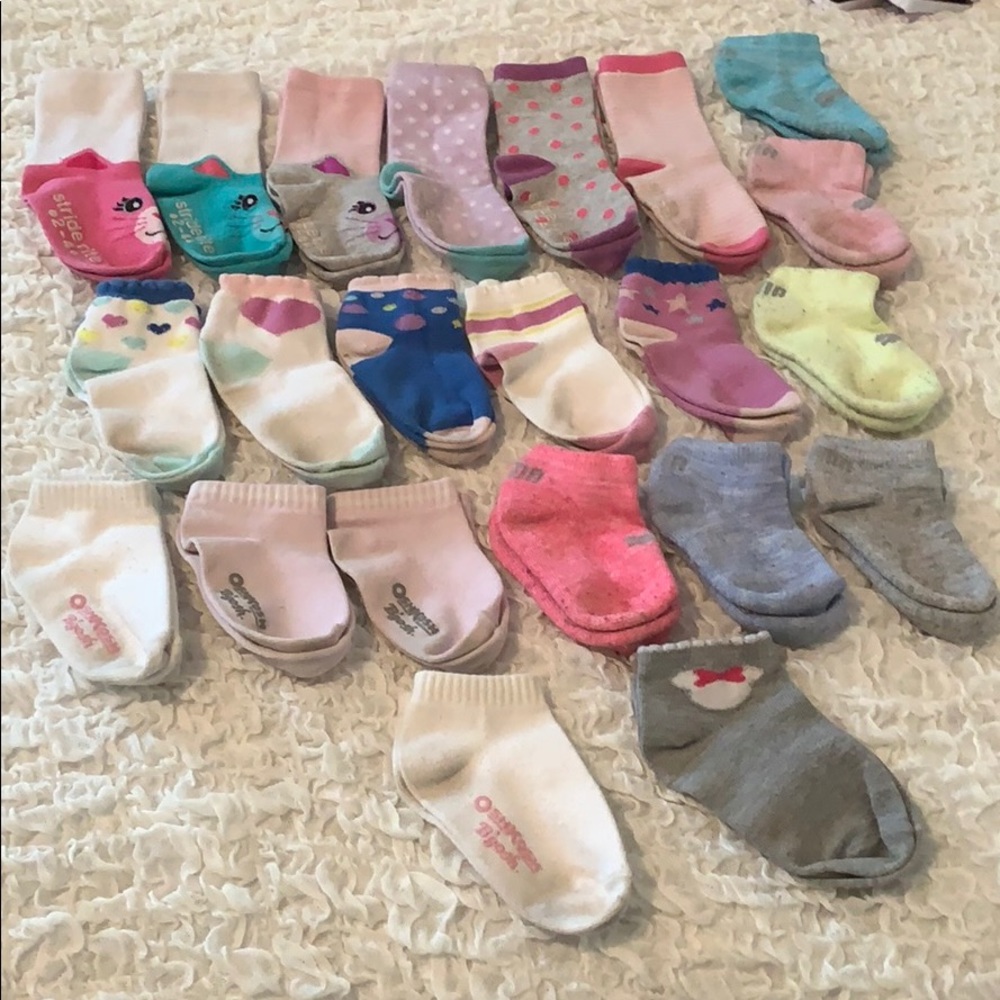 22 pairs of Socks with grips, Puma kid girl socks